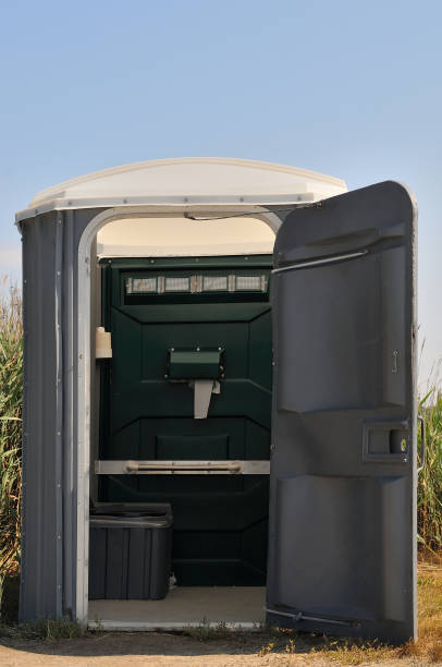 Best Portable restroom trailer rental  in Chaffee, MO